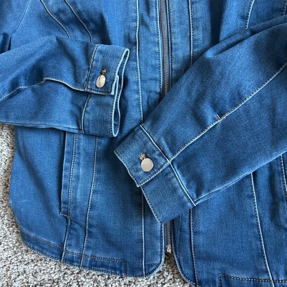 Chicos Womens Sz Medium Denim Jacket With Zip Closure Cotton Blend Blue - Picture 9 of 10